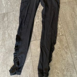 Lululemon tights